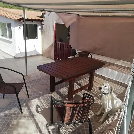 Apartment Houni House