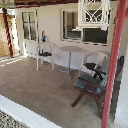 公寓 Houni House *